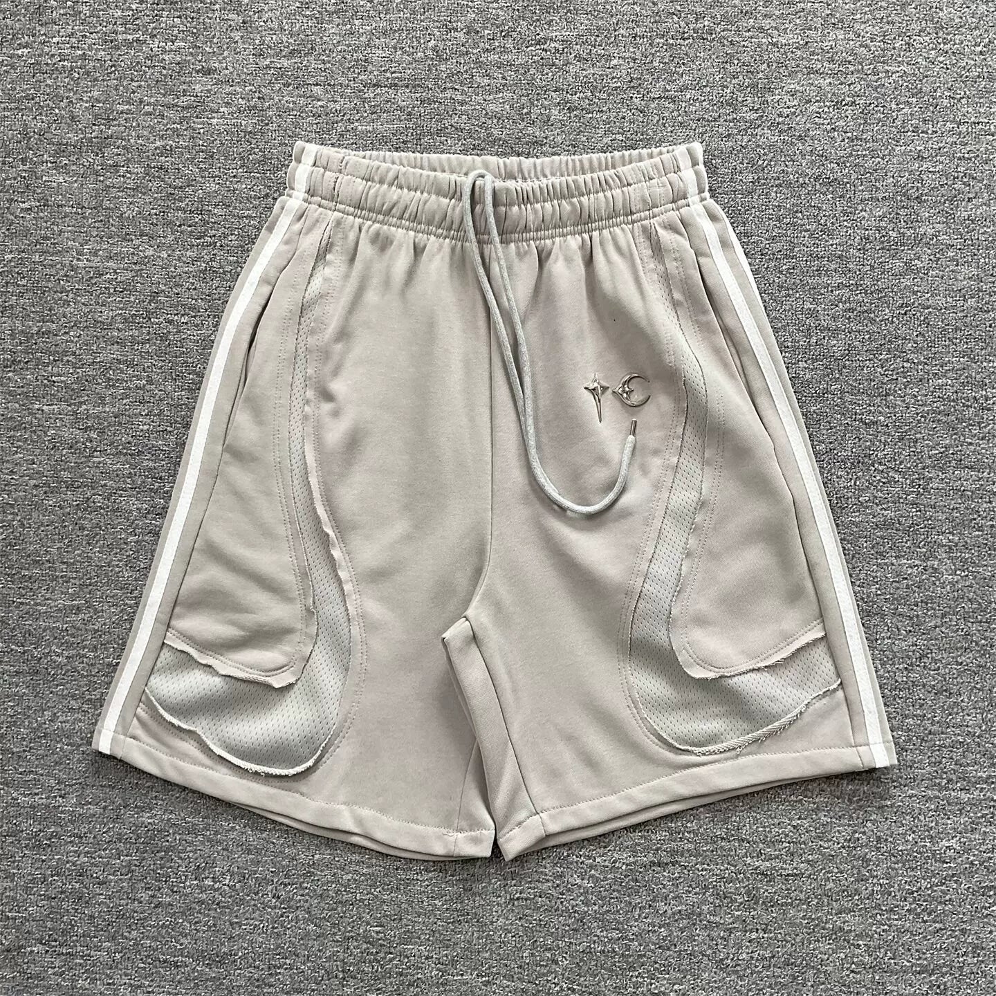 D3242 khaki shorts
