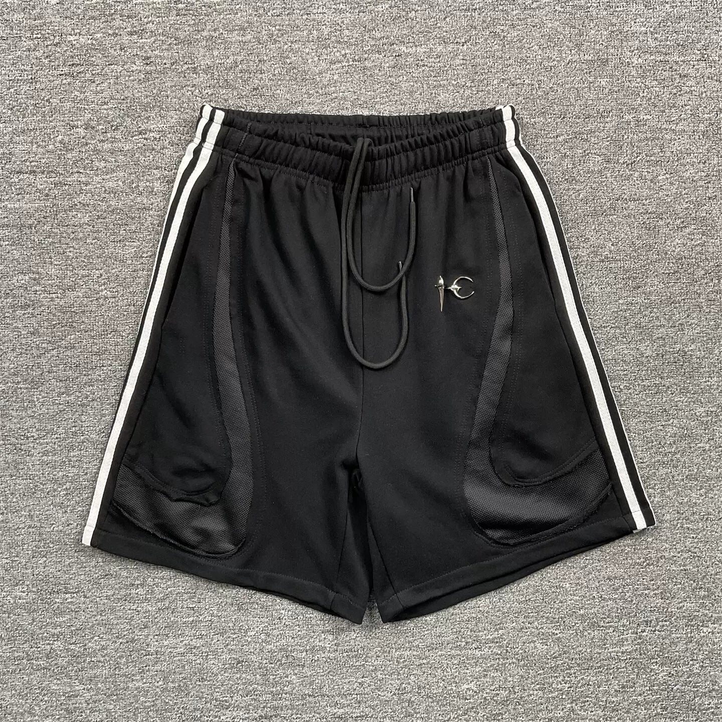 D3242 black shorts